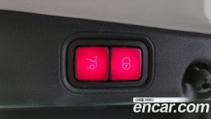 Mercedes-Benz E-Class E220d Avantgarde 2020 года из Южной Кореи