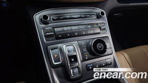 Hyundai Santafe Бензин 2.5T 2WD 2023 года из Южной Кореи