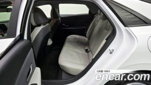 Hyundai AVANTE 1.6 2021 года из Южной Кореи