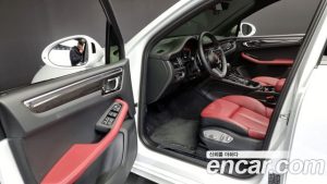 Porsche Macan 2.9 GTS 2023 года из Южной Кореи