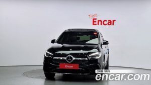 Mercedes-Benz GLA-Class GLA250 4MATIC 2021 года из Южной Кореи