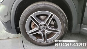 Mercedes-Benz GLA-Class GLA250 4MATIC 2021 года из Южной Кореи