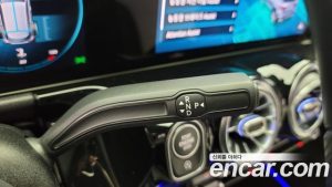 Mercedes-Benz GLA-Class GLA250 4MATIC 2021 года из Южной Кореи