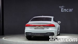 Audi A7 50 TDI 4WD Premium 2020 года из Южной Кореи