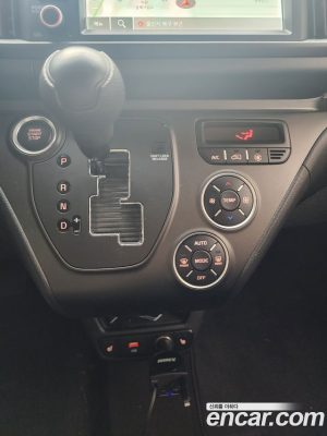 Kia RAY Facelift 2023 года из Южной Кореи