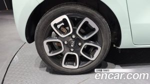 Kia RAY Signature 2021 года из Южной Кореи