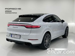 Porsche Cayenne 4.0 Turbo Coupe 2023 года из Южной Кореи
