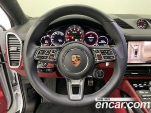 Porsche Cayenne 4.0 Turbo Coupe 2023 года из Южной Кореи