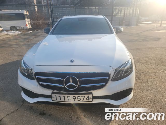 Mercedes-Benz E-Class E250 Avantgarde 2020 года из Кореи