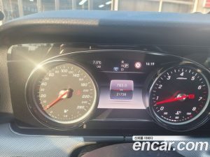 Mercedes-Benz E-Class E250 Avantgarde 2020 года из Южной Кореи