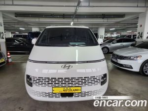 Hyundai Staria Tourer 11-Seater 2022 года из Южной Кореи