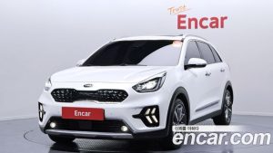 Kia Niro 1.6 HEV 2020 года из Южной Кореи