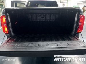 ChevroletGMDaewoo Colorado 3.6 Z71-X 4WD 2021 года из Южной Кореи