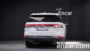 Lincoln Aviator 3.0 Reserve AWD 2021 года из Южной Кореи