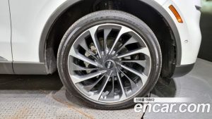 Lincoln Aviator 3.0 Reserve AWD 2021 года из Южной Кореи