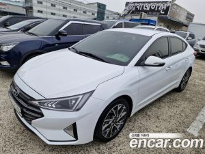 Hyundai AVANTE 1.6 2020 года из Южной Кореи