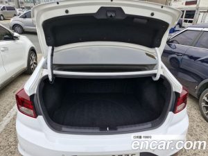 Hyundai AVANTE 1.6 2020 года из Южной Кореи