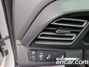 Hyundai AVANTE 1.6 2020 года из Южной Кореи