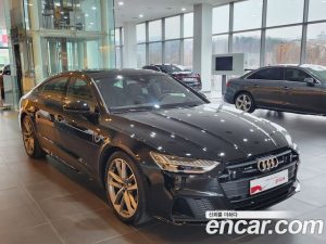 Audi A7 50 TDI 4WD Premium 2023 года из Южной Кореи