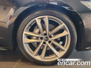 Audi A7 50 TDI 4WD Premium 2023 года из Южной Кореи