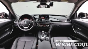 BMW Gran Turismo GT 320d xDrive 2020 года из Южной Кореи