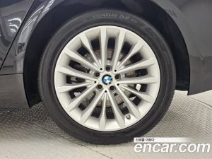 BMW 5-Series 530i xDrive Luxury 2021 года из Южной Кореи