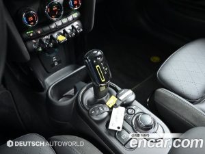 Mini Cooper SE ELECTRIC 2023 года из Южной Кореи