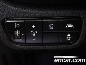 Kia Seltos Дизель 1.6 2WD 2020 года из Южной Кореи