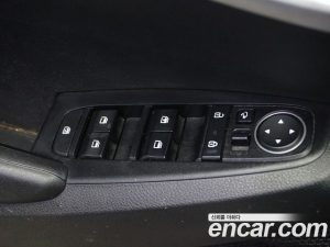Kia Seltos Дизель 1.6 2WD 2020 года из Южной Кореи