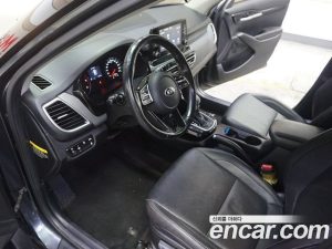 Kia Seltos Дизель 1.6 2WD 2020 года из Южной Кореи
