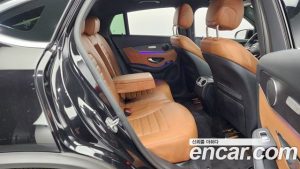 Mercedes-Benz GLC-Class GLC300 4MATIC Premium Coupe 2020 года из Южной Кореи