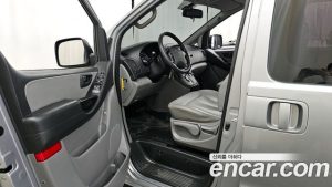 Hyundai Starex Wagon 11-Seater 2019 года из Южной Кореи