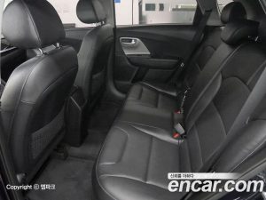 Kia Niro 1.6 HEV 2020 года из Южной Кореи