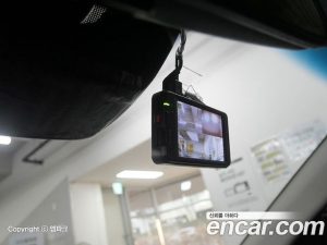 Kia Niro 1.6 HEV 2020 года из Южной Кореи