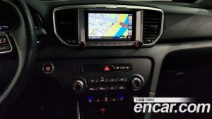 Kia Sportage Дизель 2.0 2WD 2019 года из Южной Кореи