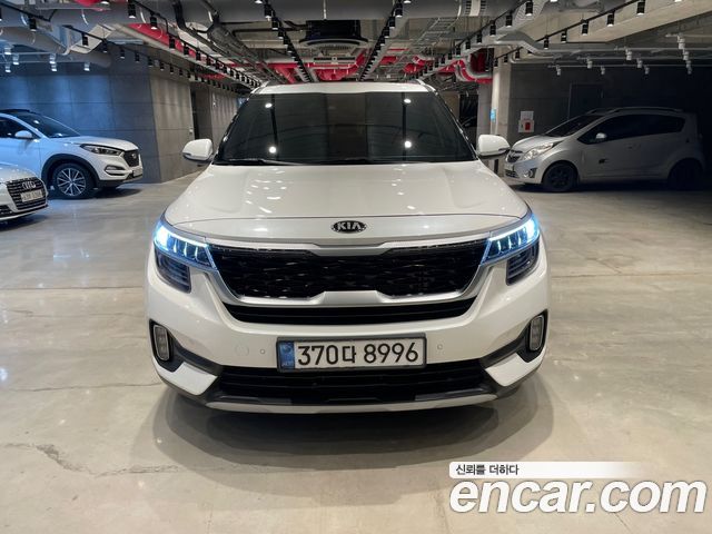 Kia Seltos Бензин 1.6 Turbo 4WD 2021 года из Кореи