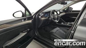 Kia K5 2.0 2023 года из Южной Кореи