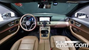 Mercedes-Benz E-Class E250 Exclusive 2021 года из Южной Кореи