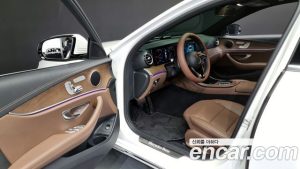 Mercedes-Benz E-Class E250 Exclusive 2021 года из Южной Кореи