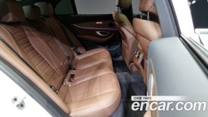 Mercedes-Benz E-Class E250 Exclusive 2021 года из Южной Кореи
