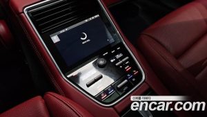 Porsche Panamera 4.0 GTS 2023 года из Южной Кореи