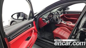 Porsche Panamera 4.0 GTS 2023 года из Южной Кореи