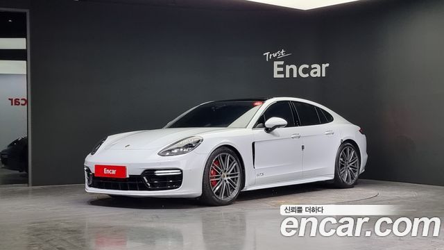 Porsche Panamera 4.0 GTS 2020 года из Кореи