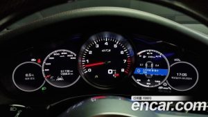 Porsche Panamera 4.0 GTS 2020 года из Южной Кореи