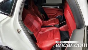 Porsche Panamera 4.0 GTS 2020 года из Южной Кореи
