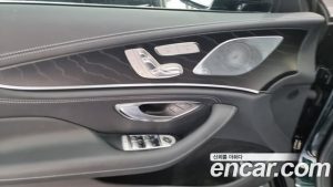 Mercedes-Benz CLS-Class CLS300d 4MATIC 2023 года из Южной Кореи