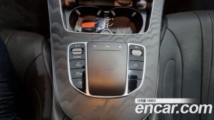 Mercedes-Benz CLS-Class CLS300d 4MATIC 2023 года из Южной Кореи