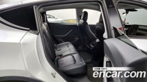 Tesla Model Y LONG RANGE 2021 года из Южной Кореи