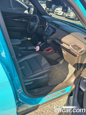 ChevroletGMDaewoo Trailblazer 1.3 Turbo 4WD 2022 года из Южной Кореи