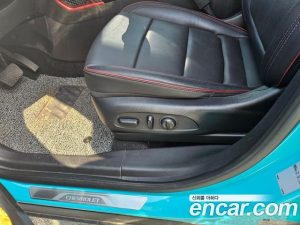 ChevroletGMDaewoo Trailblazer 1.3 Turbo 4WD 2022 года из Южной Кореи